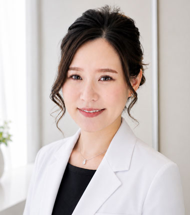 医師 鬼澤 真由佳 写真